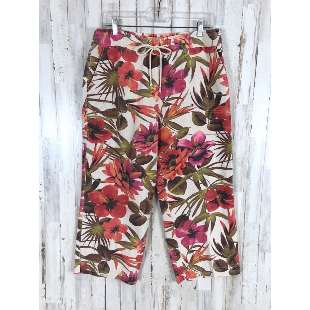 Chico’s tropical print  linen Capri pants